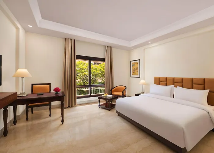 V Sarovar Portico Mi Road Jaipur